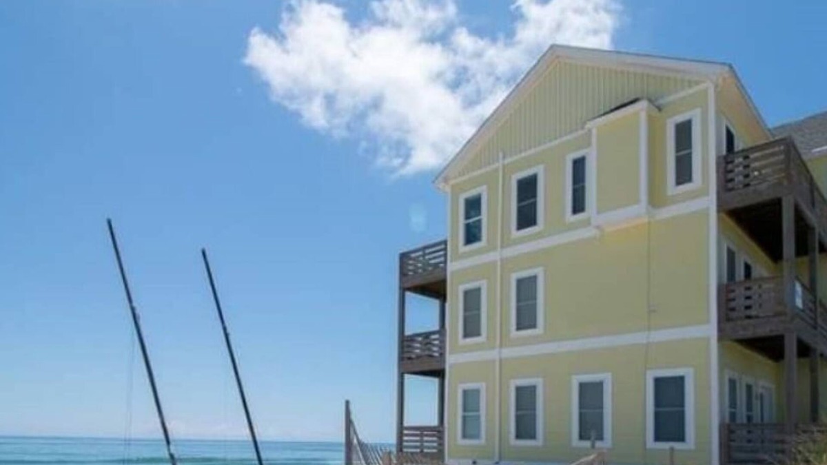 Rodanthe House | Beachfront on Hatteras Island in Rodanthe, NC