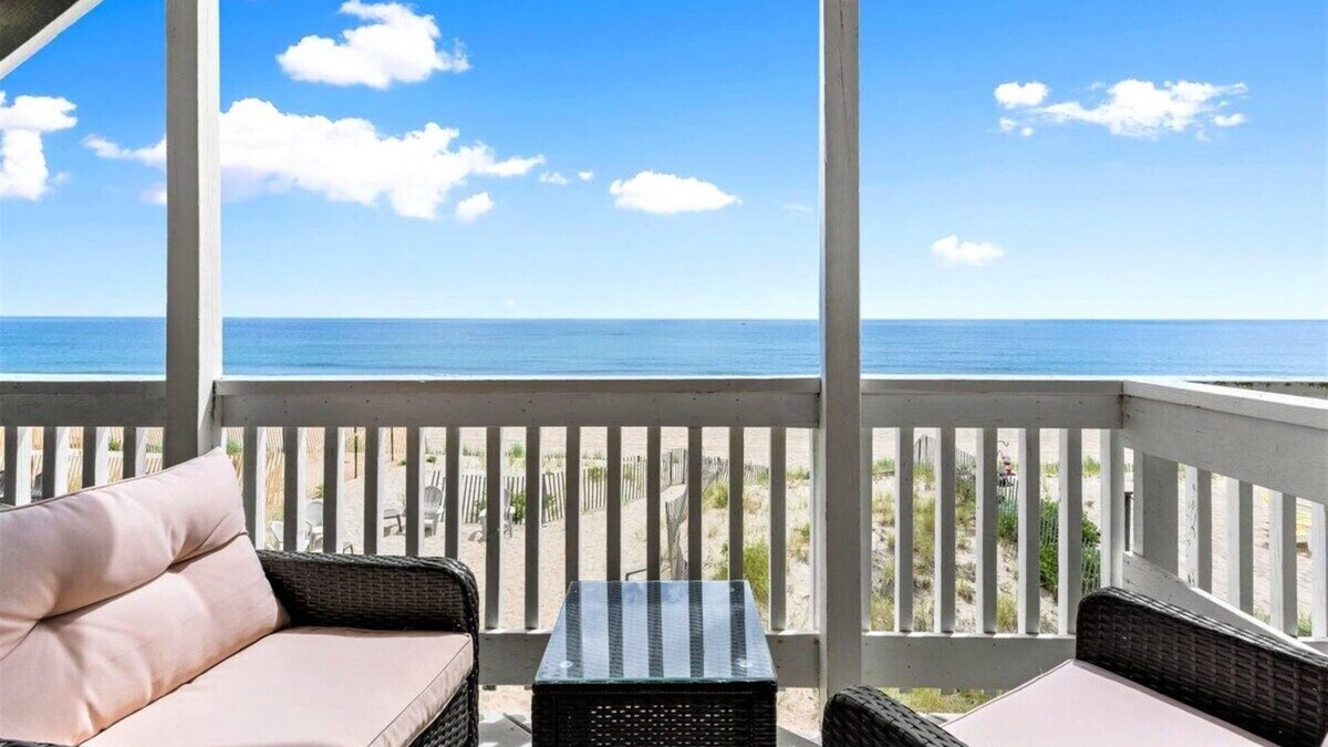 Salisbury Beach Condo | Beachfront | Panoramic Views | "Oceanfront Oasis"