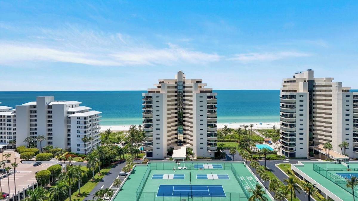 Marco Island Condo | Beachfront PENTHOUSE on Marco Island! Large 2 bedroom-2 bathroom + DEN remodeled