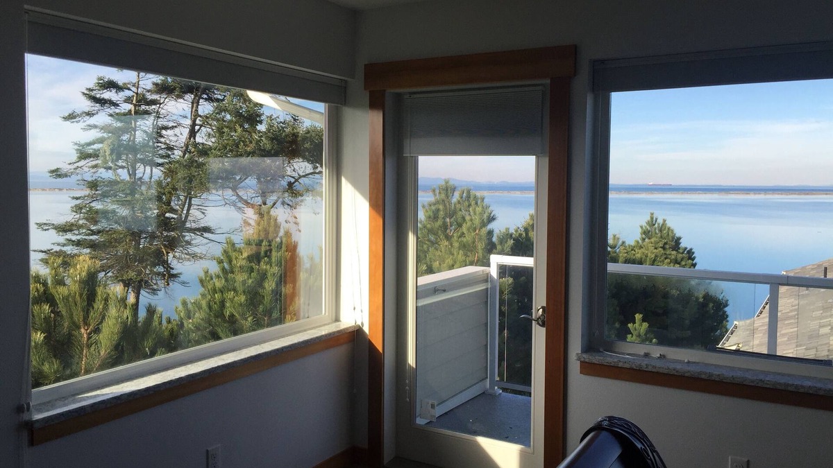 Sequim Bed & Breakfast | Beachfront Sunset Room 2 @ Banana Belt Dreams