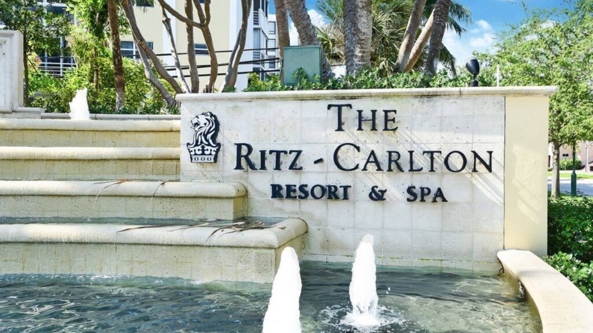 Key Biscayne Condo | BEACHFRONT - @ the Ritz Carlton 5 Star Resort & Spa - Tennis - Key Biscayne Fl