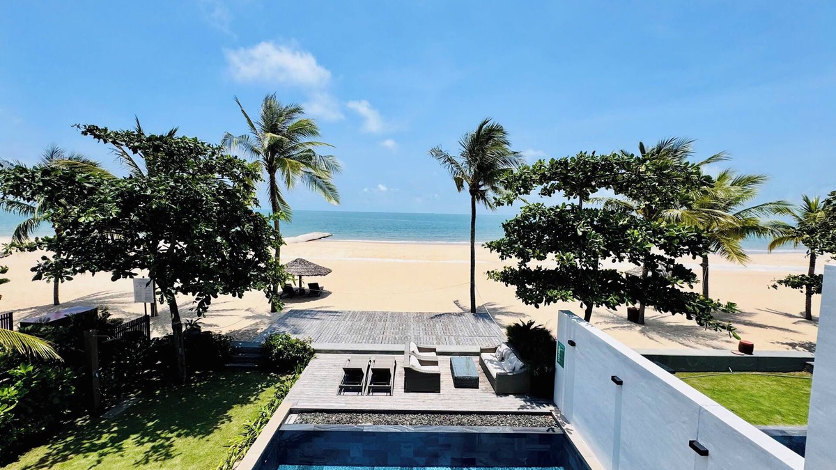 Vung Tau Villa | Beachfront Villa 4 Bedrooms Sanctuary Ho Tram Resort VIETNAM, BBQ, private pool