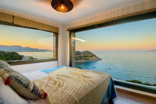 Ammoudara Villa | Beachfront Villa Phi φ