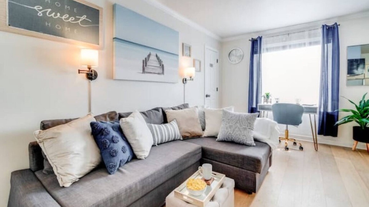 Virginia Beach House | Beachside Haven | 2BR Luxury Condo at the Beach!