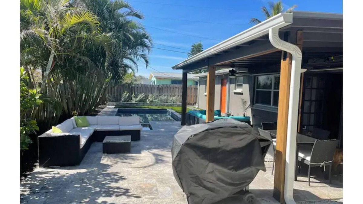 The Cloisters House | Beachside Oasis with Heated Pool & Jacuzzi!