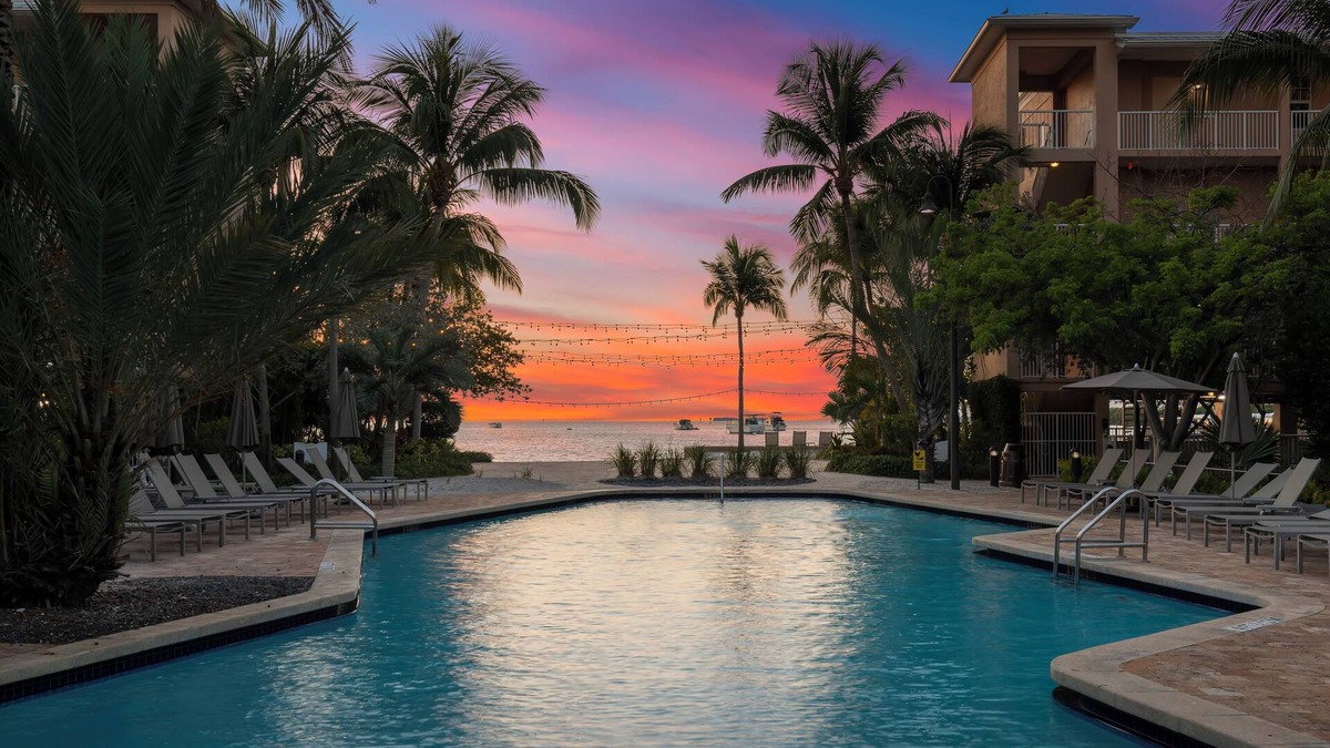 Key West Hotel | Beachside Resort & Residences