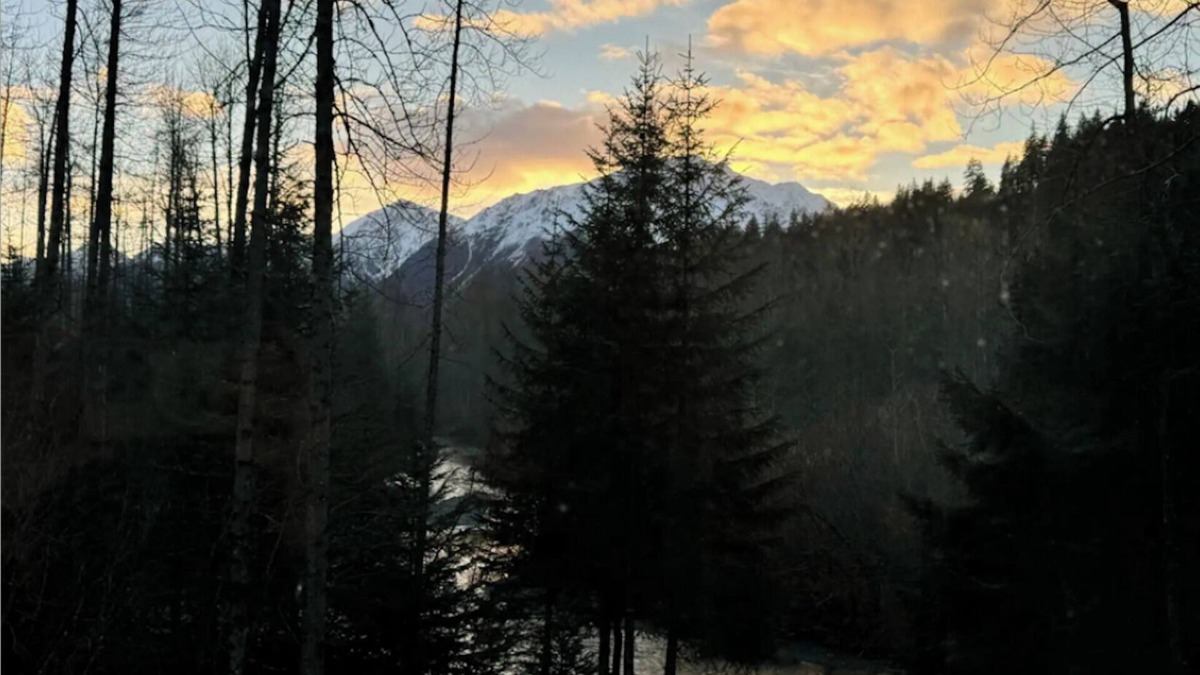 Bear Creek House | Bear Bottoms at Salmon Creek