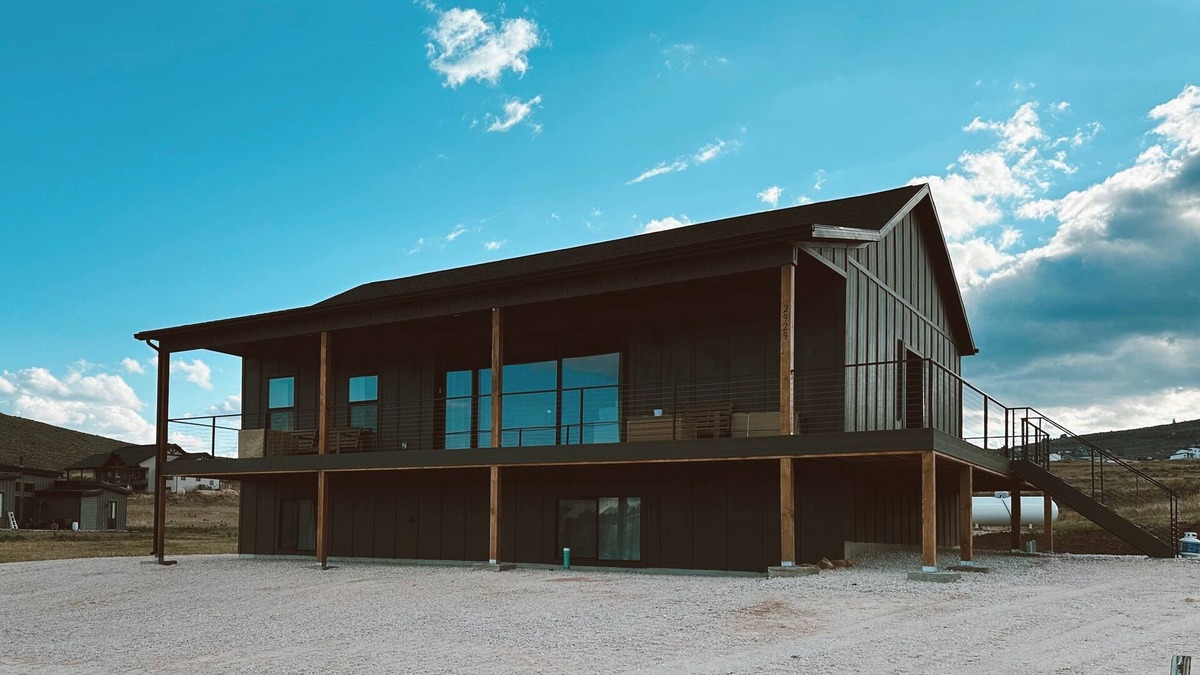 Sweetwater Cabin | Bear Lake Family Retreat with Game Room & Fire Pit, Ideal Beach Access w/Hot Tub