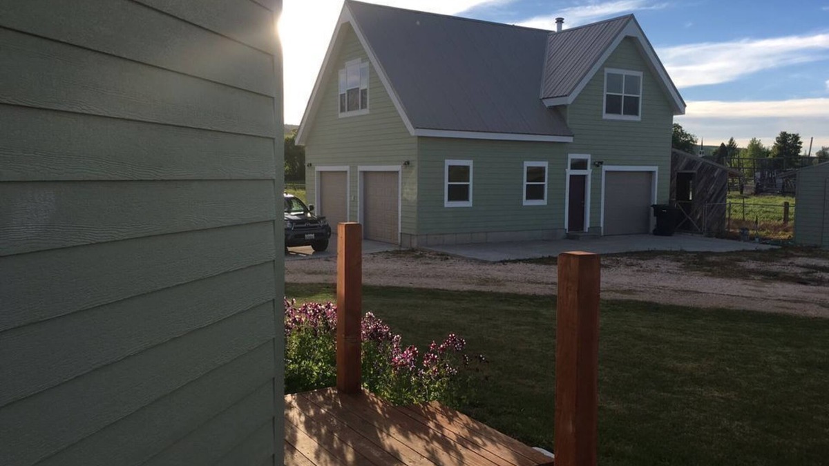 St. Charles House | Bear Lake with View Guest House, Above Garage in Beautiful St. Charles