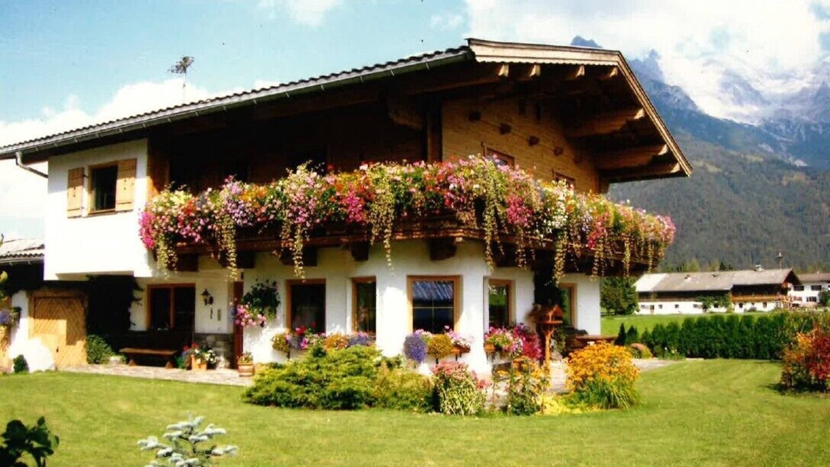 St. Ulrich Am Pillersee House | Beautiful home with sauna, close to ski resorts and great base for hiking.