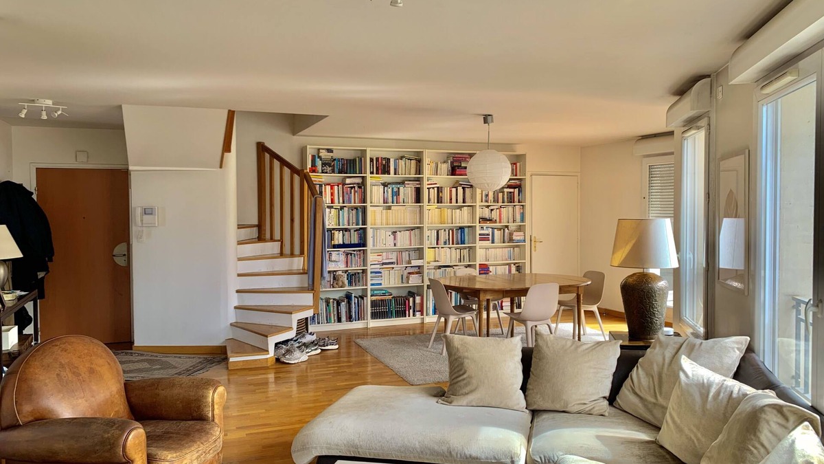 Faubourg de l'Arche Apartment | Beau & Grand Duplex Avec Terrasse Rooftop de 100m²