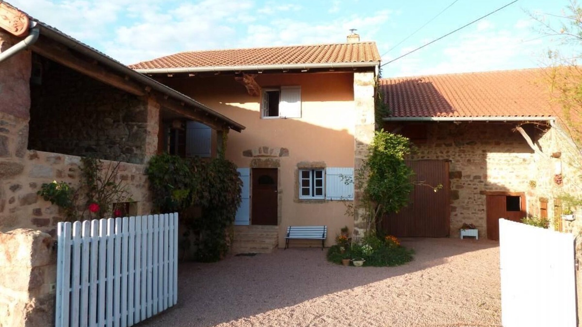 Dompierre-les-Ormes House | Beau Séjour - Dompierre-les-ormes