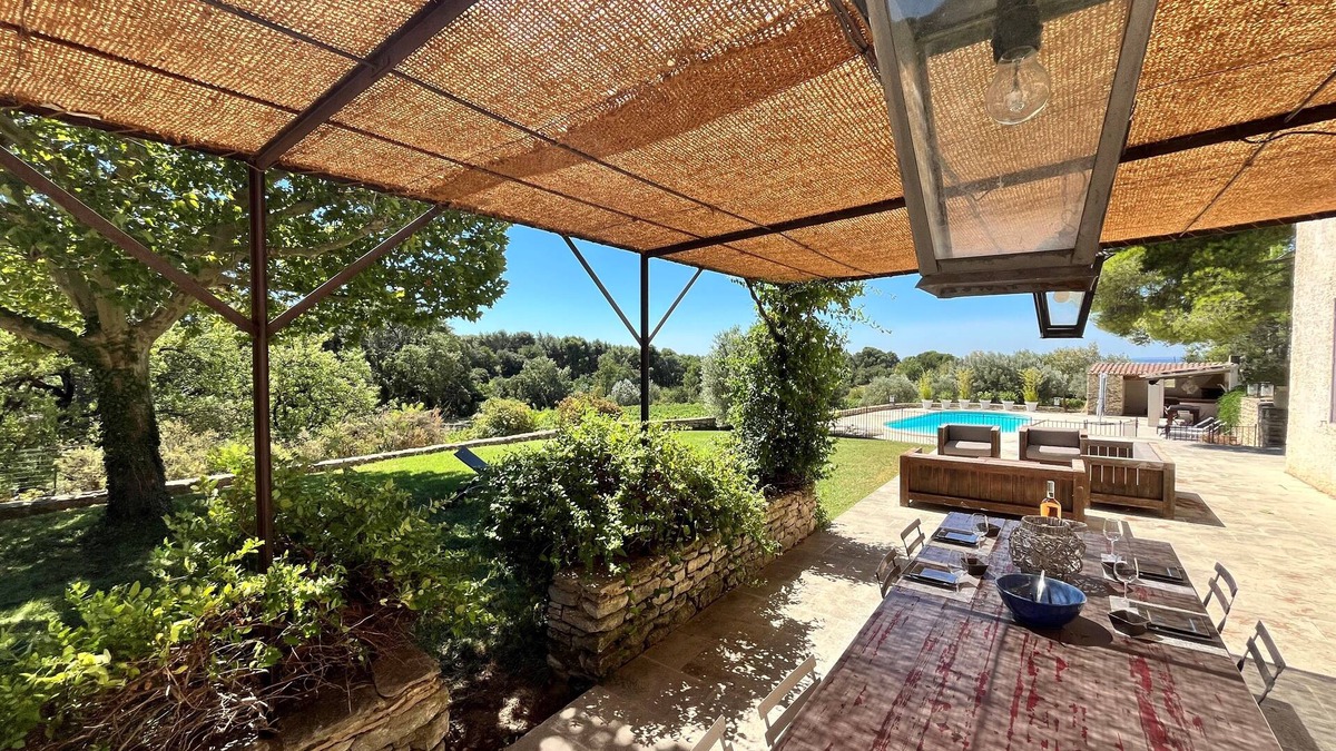 Beaumes-de-Venise Other | Beaumes de Venise, mas, 4 bedrooms, with swimming pool in the middle of the vineyards