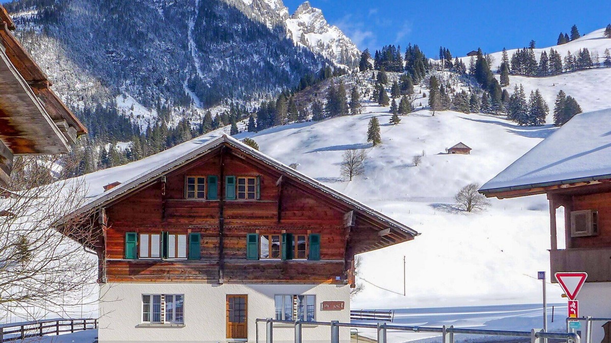 Schwenden Apartment | Beautiful apartment for 4 people with WIFI, TV, patio and panoramic view