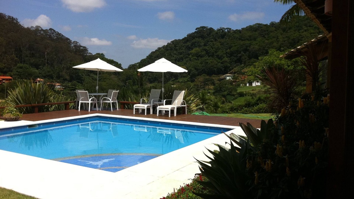 Pedro do Rio Cottage | Beautiful house! Stunning view! Pool, Jacuzzi, Laguinho and more!