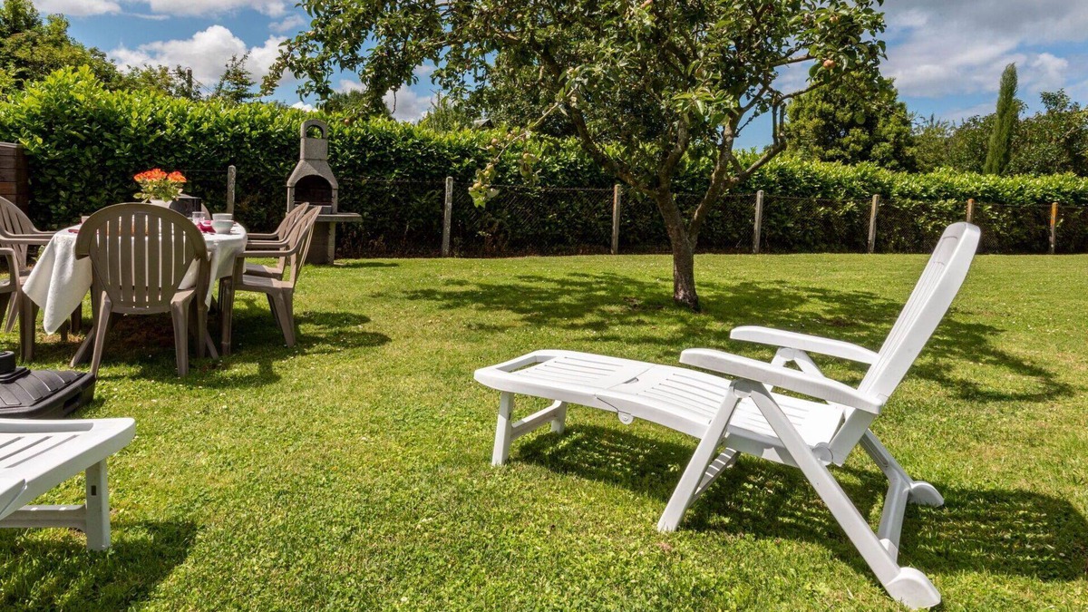 Commes House | Beautiful private villa for 4 guests with WIFI, TV, terrace and pets allowed