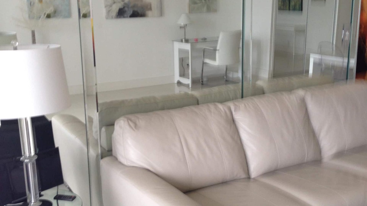 Surfside Apartment | Beautiful 1 Bed Condo on the Beach in Surfside, Miami beach, Bal Harbour, pets