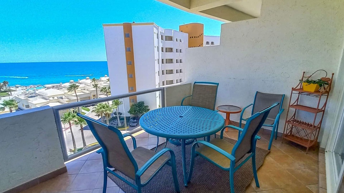 Brisas del Golfo Condo | Beautiful 1½ Bedroom Condo on the Sea of Cortez at Las Palmas Resort BN-503A