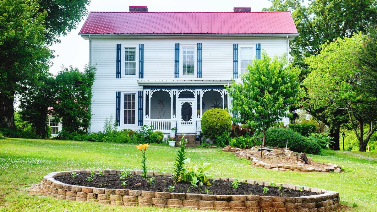 Sweetwater House | beautiful 1859 pre civil war estate, located between Chatanooga and Knoxville.
