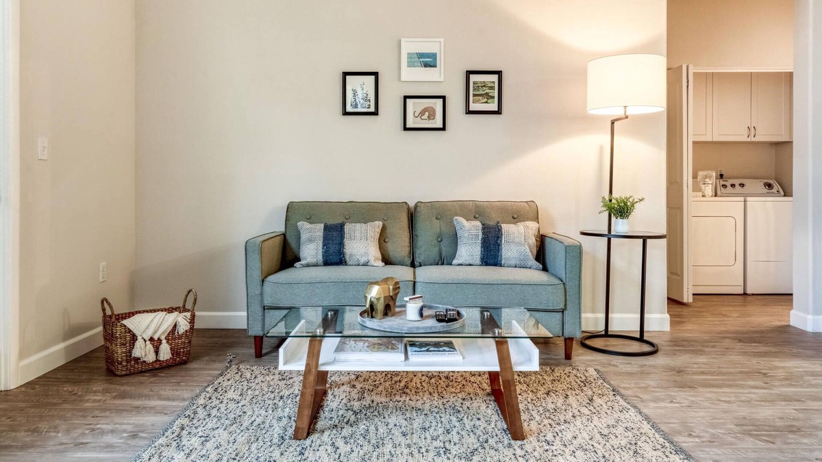 Foster City Apartment | Beautiful 1BR Apartment in Foster City