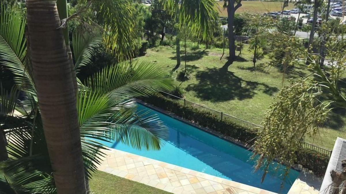 Airlie Beach Apartment | Beautiful 2 Bedroom Apartment just a 5 minute walk to the Port of Airlie,.