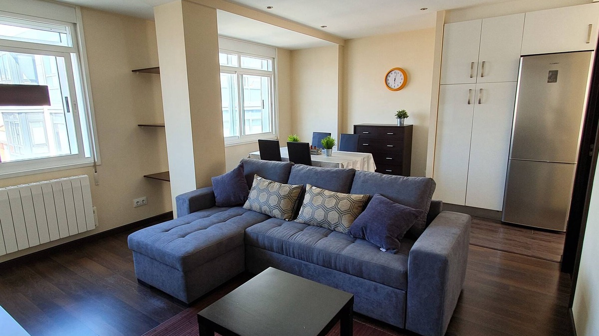 La Coruna Condo | Beautiful 2 bedroom apartment, exterior, next to the train station