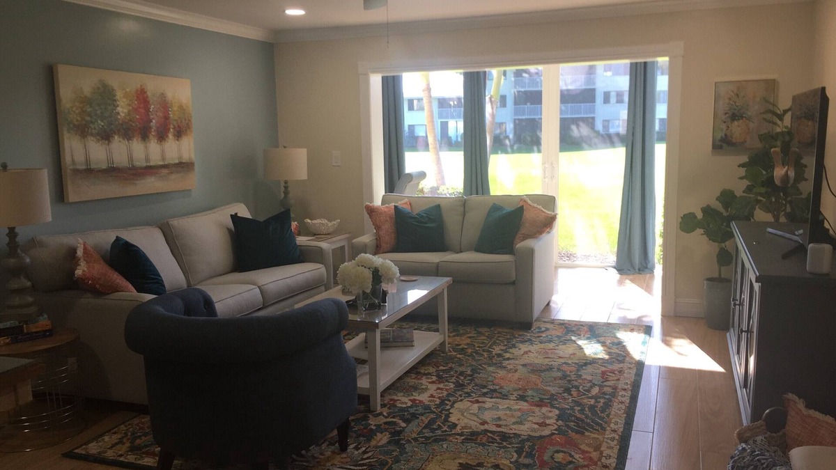 Fort Pierce Condo | Beautiful 2 BR 2 Bath fully renovated condo in Ocean Village!