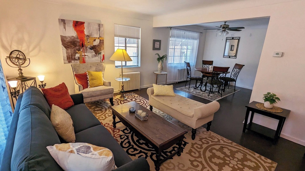 Ottawa House | Beautiful 2Bd, 1 Bt house - close to Promedica