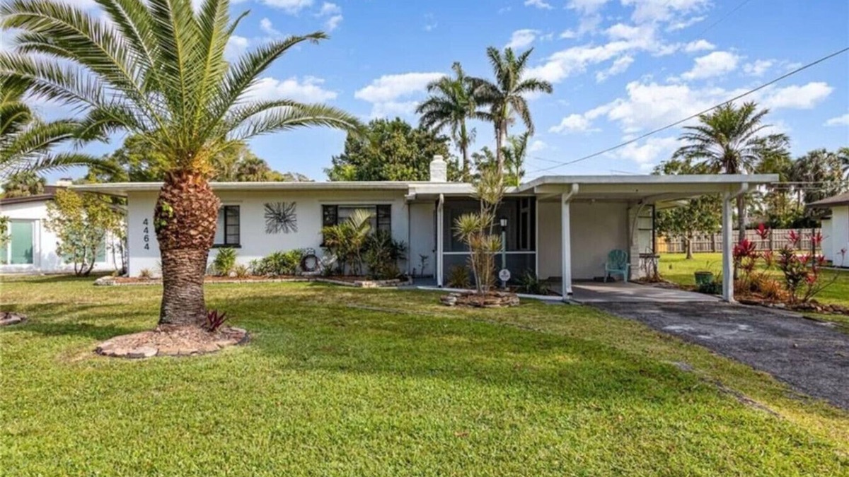 Alabama Grove Terrace Apartment | Beautiful 2bd with River Views & Amazing Sunsets