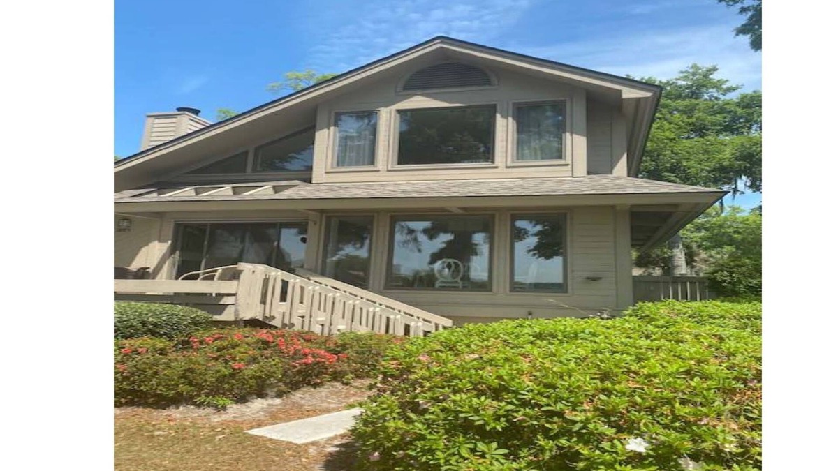 Saint Helena Island Condo | Beautiful 2BR/2BA Waterfront Condo