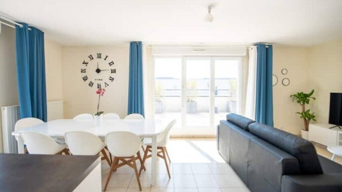 Vigneux-sur-Seine Apartment | Beautiful 3 bedroom apartment 20 min from Parisnn