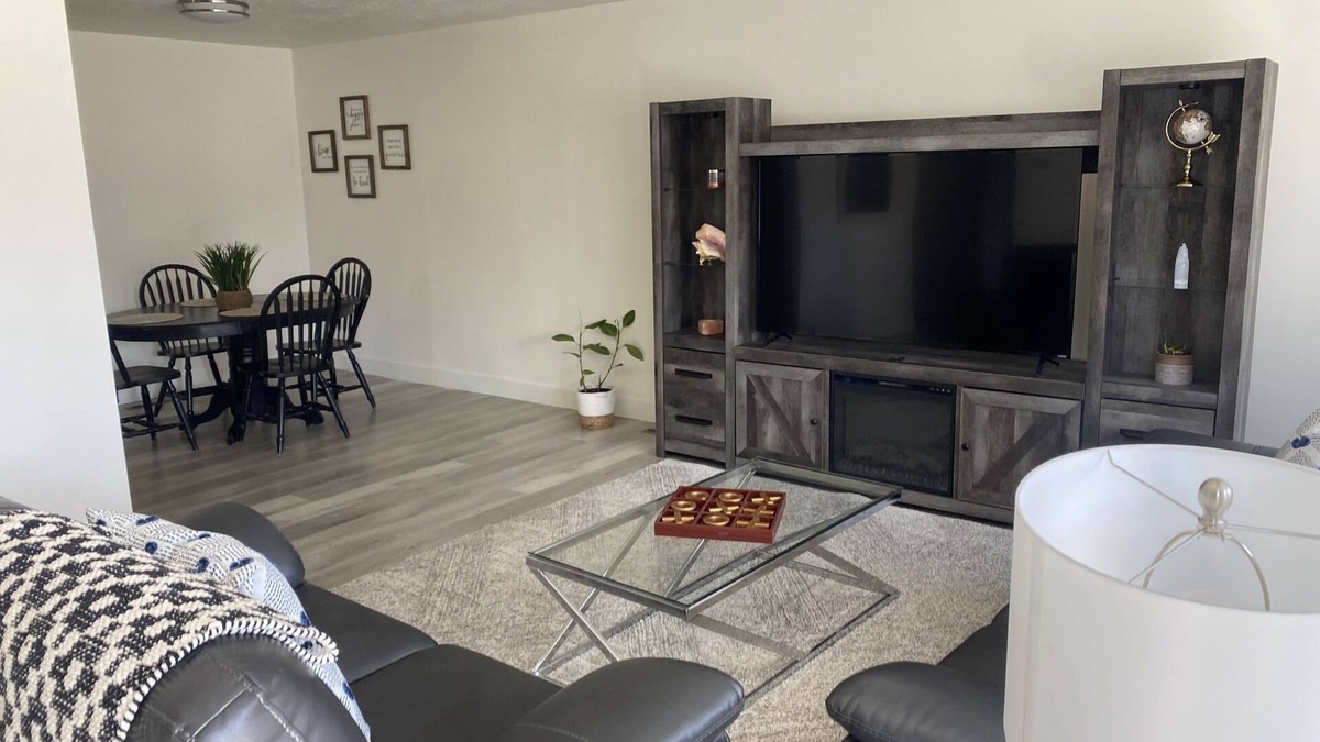 Taylorsville House | Beautiful 3 bedrooms house by SLCC