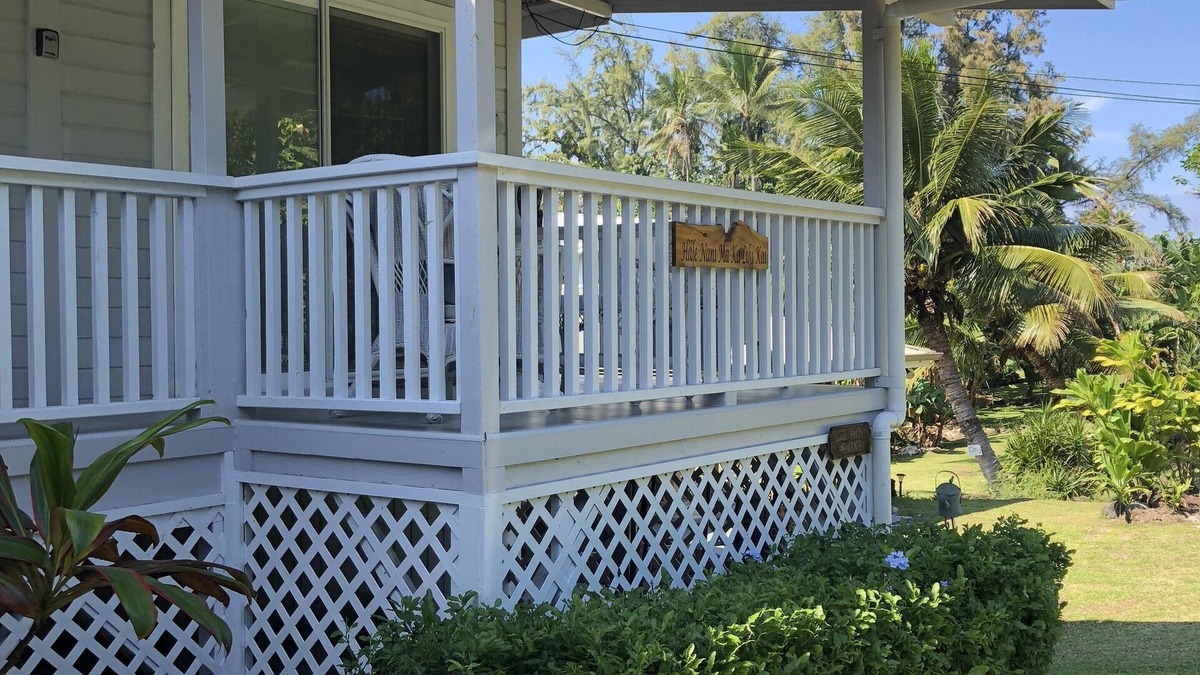 Keaukaha House | Beautiful 3 Bedroom AC Beach Home, Close to the Best Snorkeling Beaches in Hilo