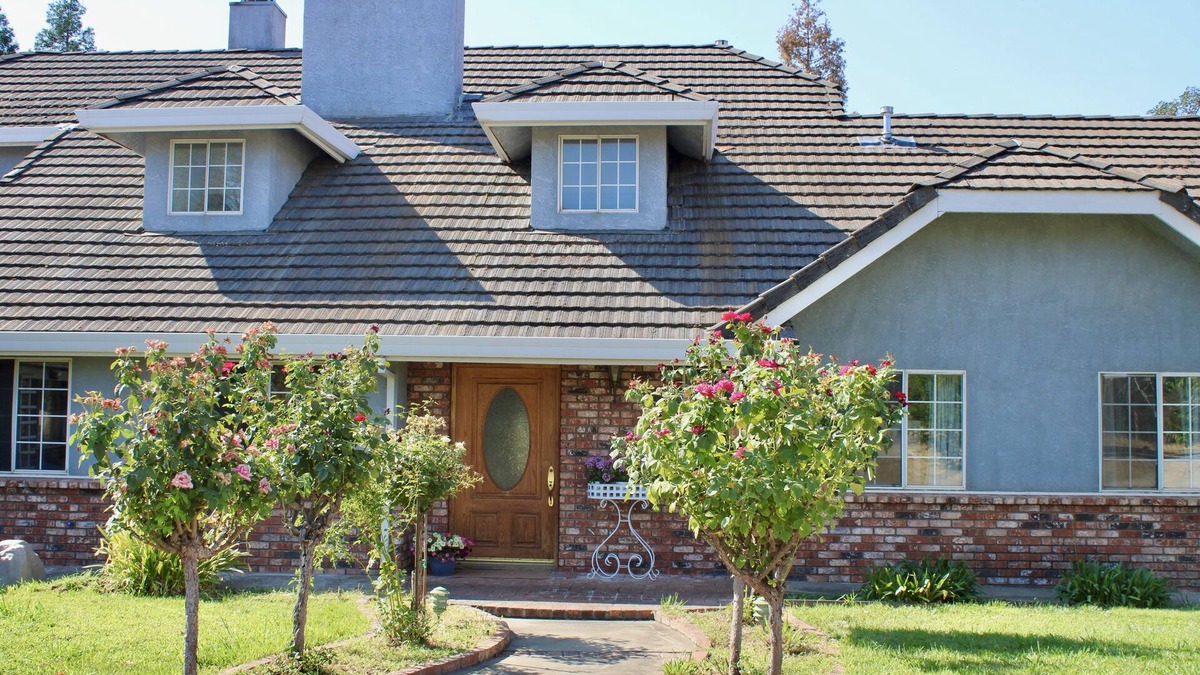 Junction House | Beautiful 35-Acre Redding Vacation Rental!