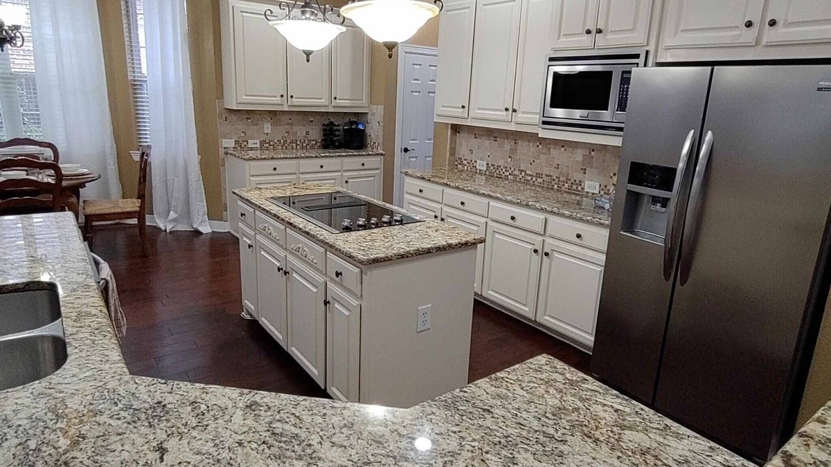 Southlake House | Beautiful 4 Bedroom + 3.5 Bathroom Home in Southlake