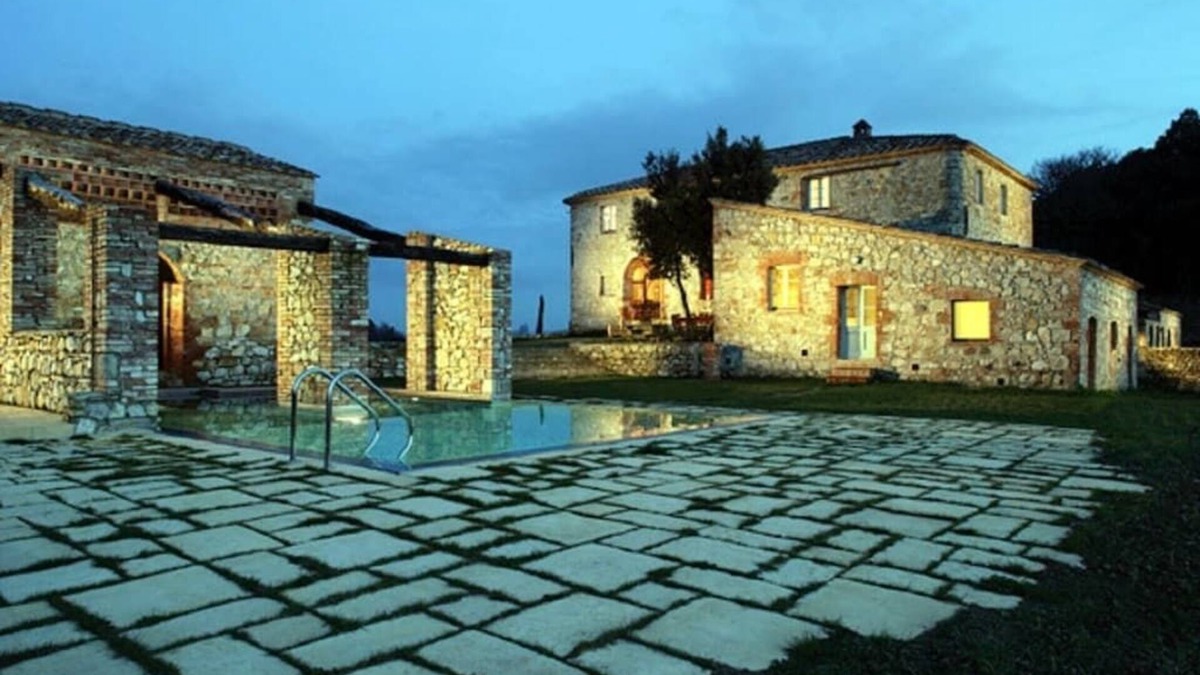 Casole d'Elsa Villa | Beautiful 4 Bedroom Tuscan Villa
