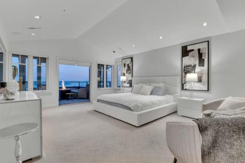 West Vancouver House | Beautiful 5 bedroom West Vancouver Mansion