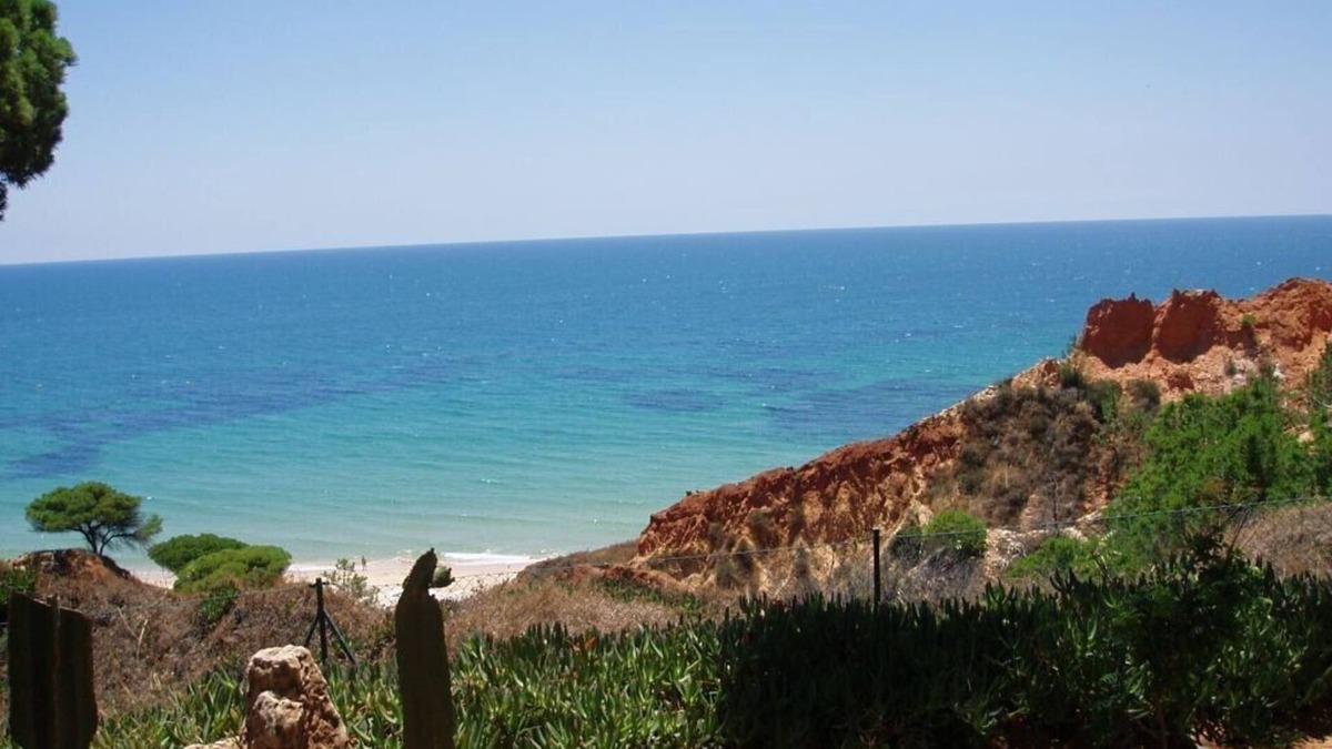 Areias de Sao Joao Villa | Beautiful 5 Bedroom Villa Century, Private pool in the heart of Albufeira Town