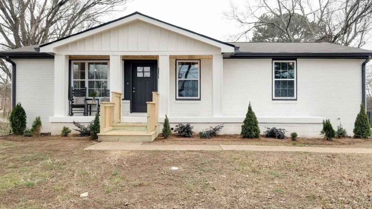 Antioch House | Beautiful 5bd3ba Home near Downtown & BNA