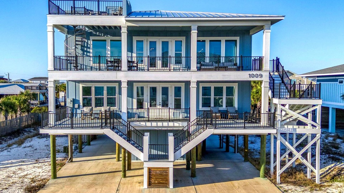 Pensacola Beach House | Beautiful 6 bed/6.75 bath Gulf View home with private (heated) pool