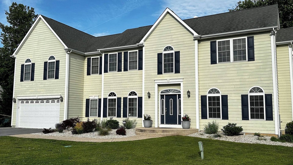 Rehoboth Beach House | Beautiful 8 bedroom home. 2 miles to beach, with Pool access