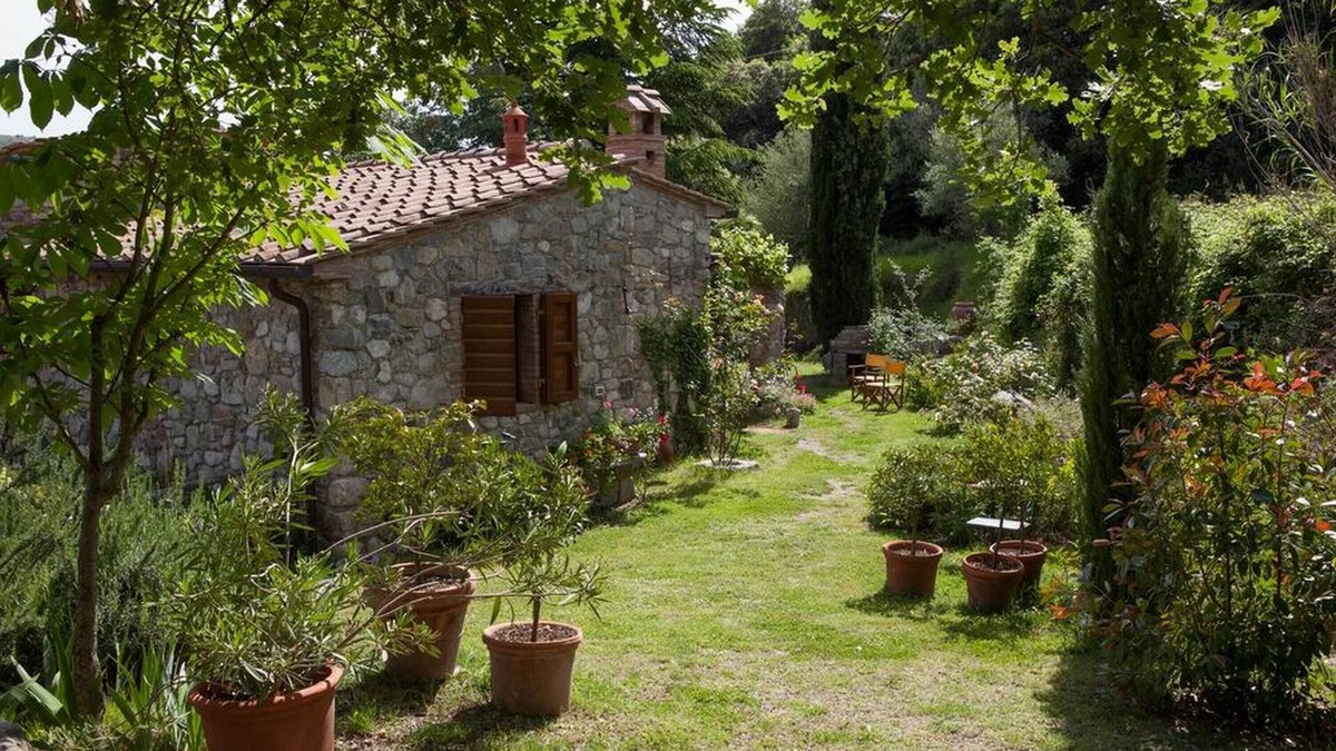 Pomaia Apartment | Beautiful accommodation in a quiet location and with a huge garden,Wi-Fi,t5