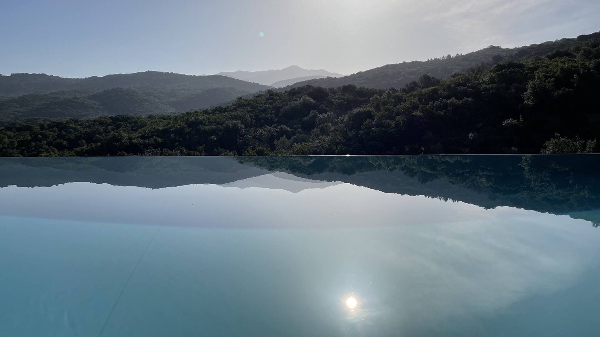 Grosseto-Prugna Villa | Beautiful air-conditioned villa with heated pool on porticcio in south Corsica