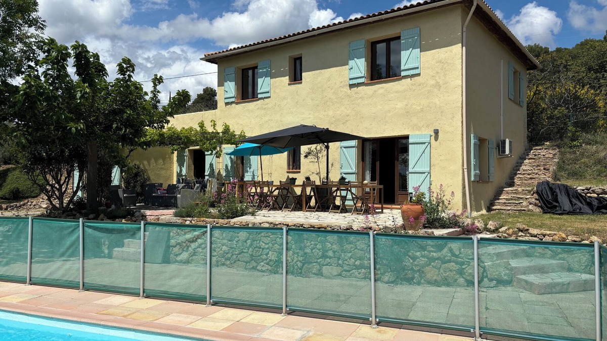 Tourtour Villa | Beautiful and Comfortable Villa in Provence