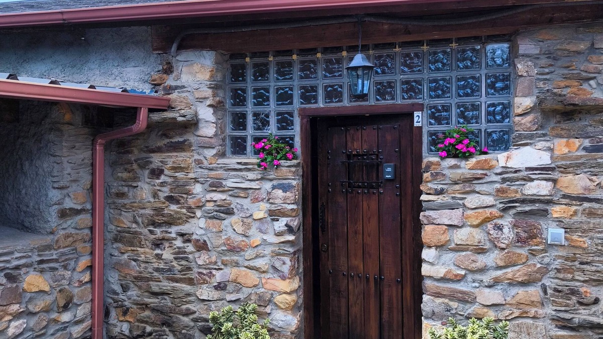 Ocero House | Beautiful and cozy rural house in El Bierzo