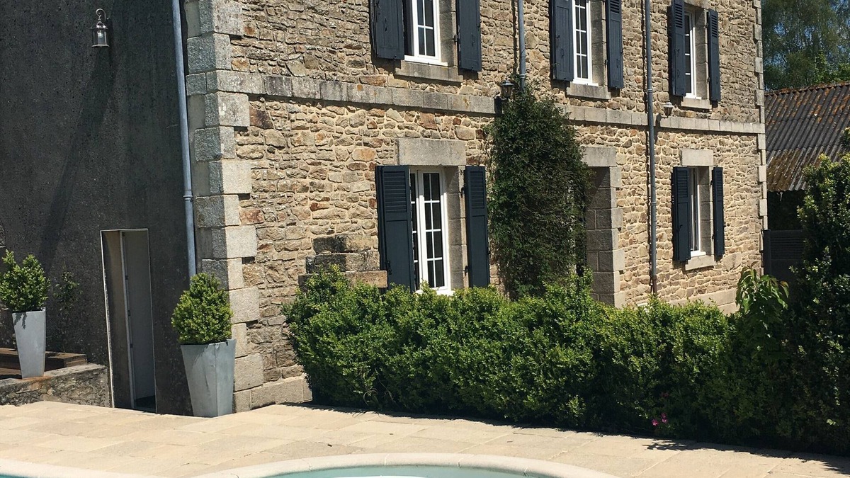 Inzinzac-Lochrist House | Beautiful and charming house with swimming pool in the countryside, near the sea