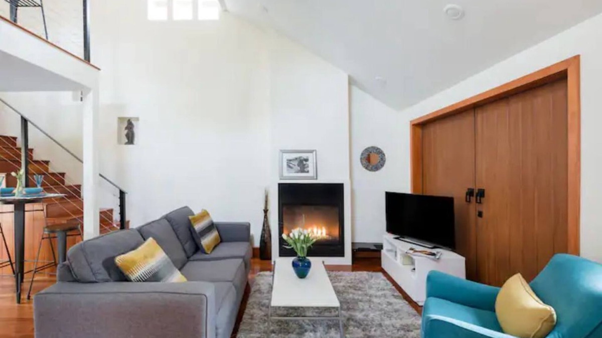 Mount Carmel Cottage | Beautiful and Private Modern Cottage Close to Silicon Valley
