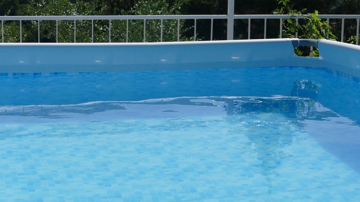 Tovo San Giacomo Apartment | Beautiful apartment for 6 people with WIFI, private pool, TV and pets allowed