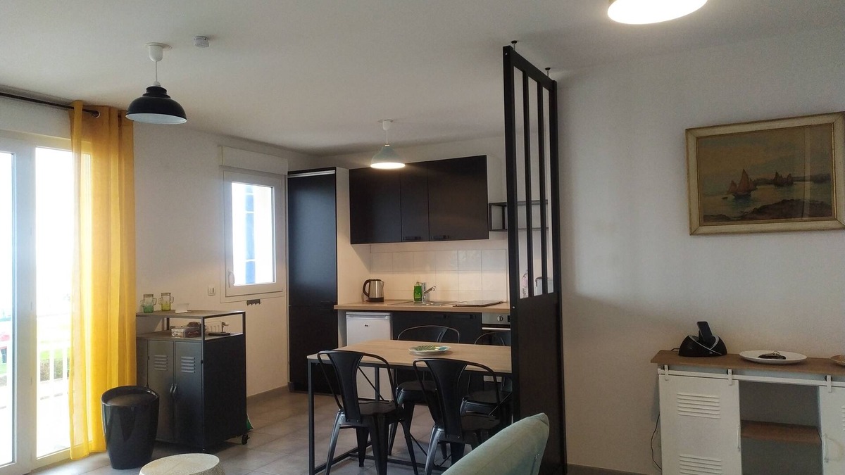 Langrune-sur-Mer Apartment | Beautiful apartment with sea view