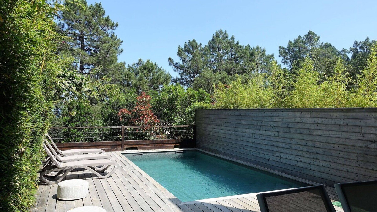 Favone Apartment | Beautiful apartment for 6 people with WIFI, private pool, TV, terrace and pets allowed